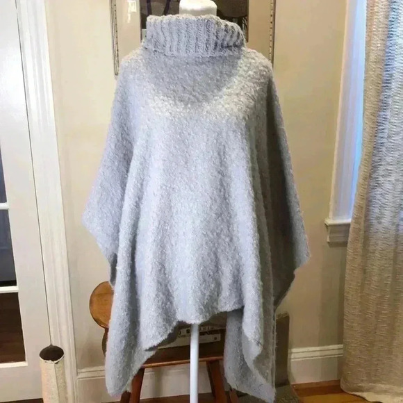 Sonoma ‘Goods for life’ boucle turtleneck poncho sweater gray. One size - Picture 1 of 9